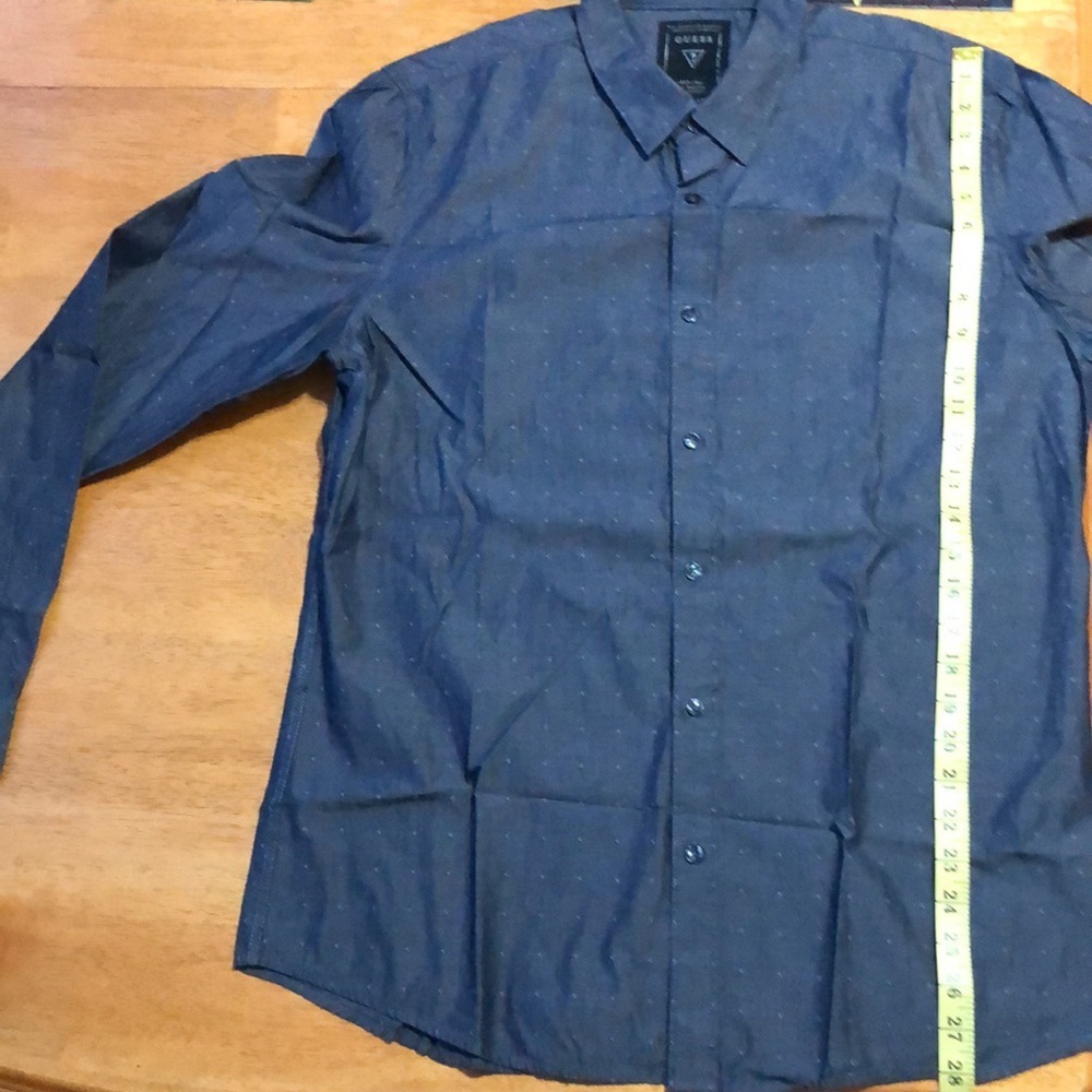 GUESS DRESS BUTTON UP SHIRT - Picture 3 of 8